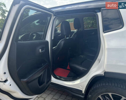 Белый Джип Компас, объемом двигателя 2.36 л и пробегом 74 тыс. км за 16800 $, фото 12 на Automoto.ua