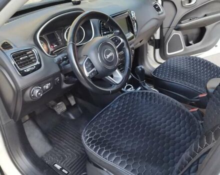 Білий Джип Compass, об'ємом двигуна 2.36 л та пробігом 95 тис. км за 19300 $, фото 8 на Automoto.ua