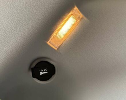 Білий Джип Compass, об'ємом двигуна 2.36 л та пробігом 67 тис. км за 19999 $, фото 33 на Automoto.ua