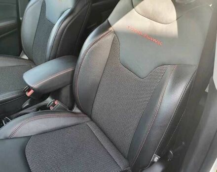 Белый Джип Компас, объемом двигателя 2.4 л и пробегом 46 тыс. км за 11900 $, фото 10 на Automoto.ua