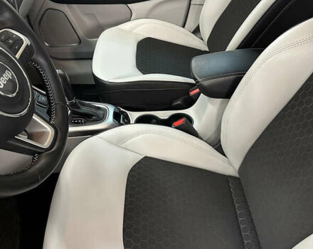 Білий Джип Compass, об'ємом двигуна 2.36 л та пробігом 67 тис. км за 19999 $, фото 16 на Automoto.ua