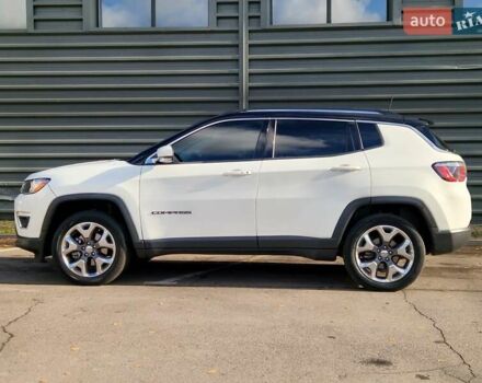 Джип Компас 2020 в Сумах на Automoto.ua Белый Джип Компас, объемом двигателя 2.36 л и пробегом 71 тыс. км за 15500 $, фото 14 на Automoto.ua