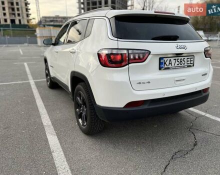 Білий Джип Compass, об'ємом двигуна 2.36 л та пробігом 67 тис. км за 19999 $, фото 8 на Automoto.ua