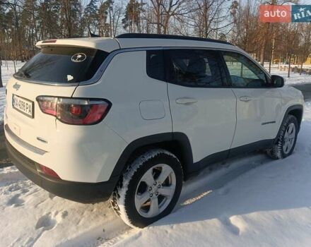 Белый Джип Компас, объемом двигателя 2.4 л и пробегом 96 тыс. км за 16800 $, фото 5 на Automoto.ua
