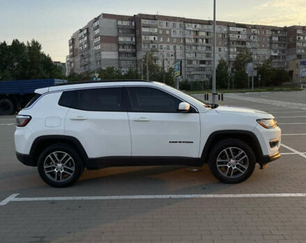 Белый Джип Компас, объемом двигателя 2.4 л и пробегом 58 тыс. км за 17500 $, фото 5 на Automoto.ua