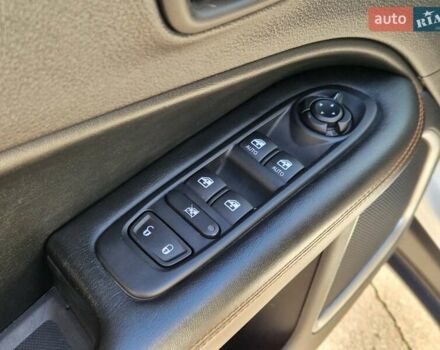 Джип Компас 2020 в Сумах на Automoto.ua Белый Джип Компас, объемом двигателя 2.36 л и пробегом 71 тыс. км за 15500 $, фото 19 на Automoto.ua