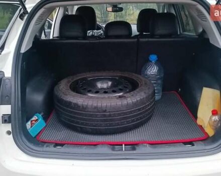 Білий Джип Compass, об'ємом двигуна 2.36 л та пробігом 112 тис. км за 17500 $, фото 6 на Automoto.ua