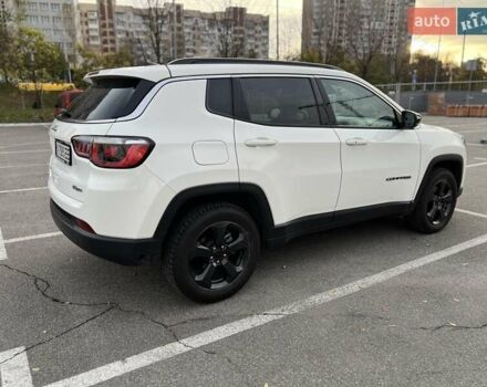 Білий Джип Compass, об'ємом двигуна 2.36 л та пробігом 67 тис. км за 19999 $, фото 10 на Automoto.ua