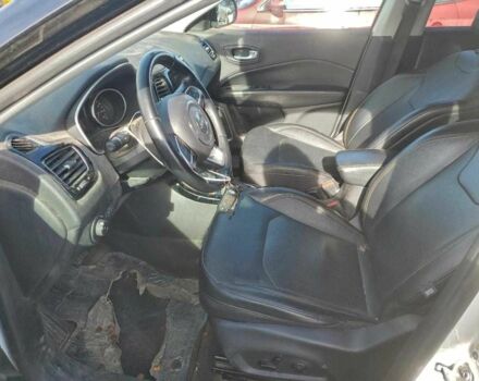 Белый Джип Компас, объемом двигателя 2.4 л и пробегом 120 тыс. км за 2900 $, фото 6 на Automoto.ua