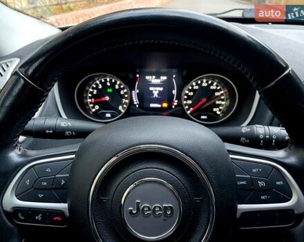 Білий Джип Compass, об'ємом двигуна 2.36 л та пробігом 65 тис. км за 17500 $, фото 36 на Automoto.ua