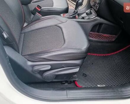 Білий Джип Compass, об'ємом двигуна 2.36 л та пробігом 112 тис. км за 17500 $, фото 28 на Automoto.ua