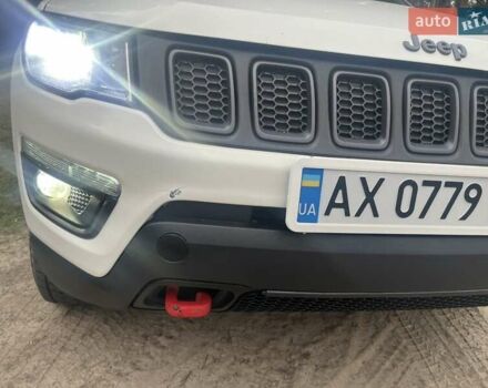 Білий Джип Compass, об'ємом двигуна 2.36 л та пробігом 93 тис. км за 17000 $, фото 1 на Automoto.ua