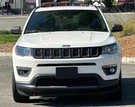 Белый Джип Компас, объемом двигателя 2.4 л и пробегом 20 тыс. км за 6300 $, фото 1 на Automoto.ua