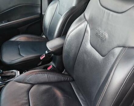 Белый Джип Компас, объемом двигателя 2.36 л и пробегом 95 тыс. км за 16490 $, фото 2 на Automoto.ua