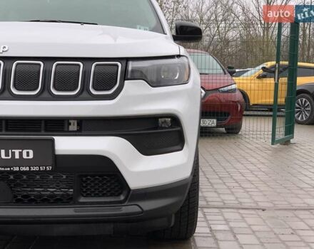 Білий Джип Compass, об'ємом двигуна 2.4 л та пробігом 63 тис. км за 18555 $, фото 9 на Automoto.ua