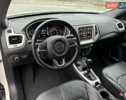 Белый Джип Компас, объемом двигателя 2.36 л и пробегом 126 тыс. км за 16950 $, фото 34 на Automoto.ua