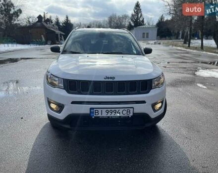 Белый Джип Компас, объемом двигателя 2.4 л и пробегом 4 тыс. км за 21400 $, фото 2 на Automoto.ua