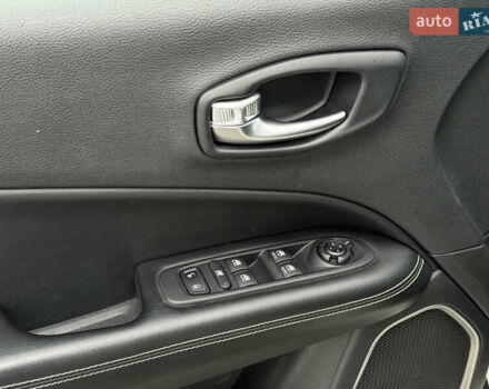 Белый Джип Компас, объемом двигателя 2.36 л и пробегом 126 тыс. км за 17450 $, фото 33 на Automoto.ua