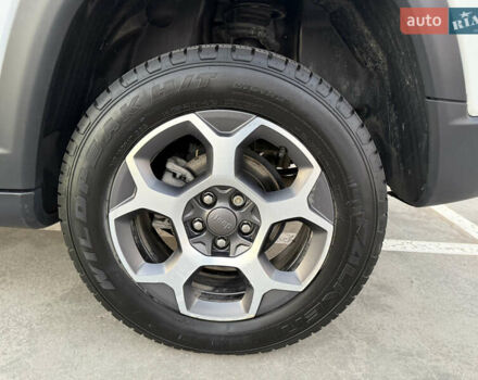 Белый Джип Компас, объемом двигателя 2.36 л и пробегом 45 тыс. км за 21900 $, фото 36 на Automoto.ua