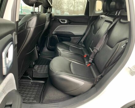 Белый Джип Компас, объемом двигателя 2.4 л и пробегом 63 тыс. км за 18555 $, фото 15 на Automoto.ua