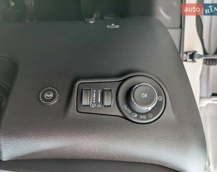 Белый Джип Компас, объемом двигателя 2.36 л и пробегом 41 тыс. км за 22500 $, фото 16 на Automoto.ua