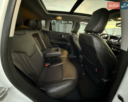 Белый Джип Компас, объемом двигателя 2.36 л и пробегом 45 тыс. км за 21900 $, фото 79 на Automoto.ua