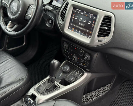 Белый Джип Компас, объемом двигателя 2.36 л и пробегом 126 тыс. км за 16950 $, фото 40 на Automoto.ua