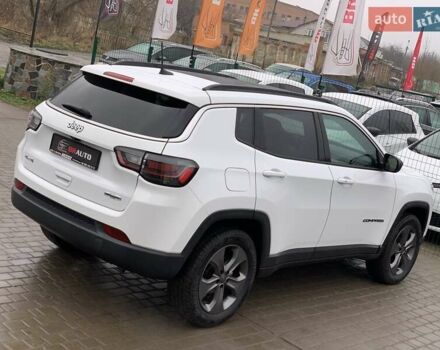 Білий Джип Compass, об'ємом двигуна 2.4 л та пробігом 63 тис. км за 18555 $, фото 14 на Automoto.ua