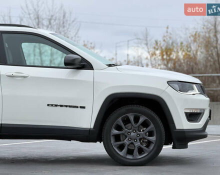 Белый Джип Компас, объемом двигателя 2.36 л и пробегом 126 тыс. км за 17450 $, фото 11 на Automoto.ua