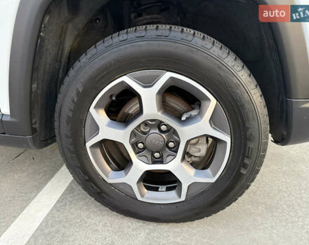 Белый Джип Компас, объемом двигателя 2.36 л и пробегом 45 тыс. км за 21900 $, фото 38 на Automoto.ua