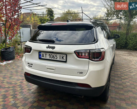 Джип Компас 2021 в Ивано-Франковске на Automoto.ua Белый Джип Компас, объемом двигателя 2.36 л и пробегом 85 тыс. км за 17800 $, фото 31 на Automoto.ua