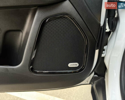 Белый Джип Компас, объемом двигателя 2.36 л и пробегом 45 тыс. км за 21900 $, фото 55 на Automoto.ua