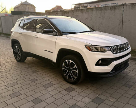 Белый Джип Компас, объемом двигателя 2.36 л и пробегом 31 тыс. км за 19500 $, фото 1 на Automoto.ua