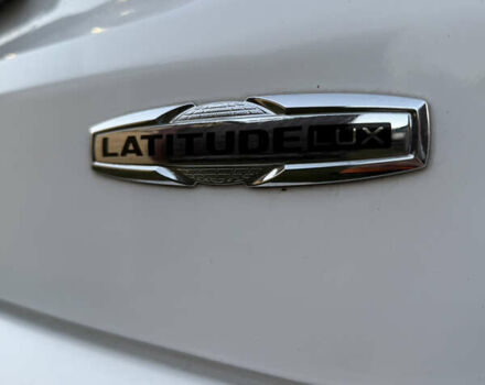 Белый Джип Компас, объемом двигателя 2.36 л и пробегом 98 тыс. км за 18900 $, фото 27 на Automoto.ua