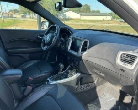 Білий Джип Compass, об'ємом двигуна 2.4 л та пробігом 10 тис. км за 8000 $, фото 10 на Automoto.ua