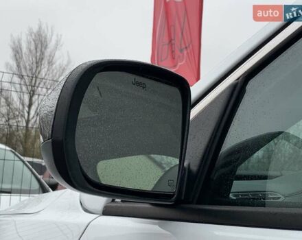 Білий Джип Compass, об'ємом двигуна 2.4 л та пробігом 63 тис. км за 18555 $, фото 23 на Automoto.ua