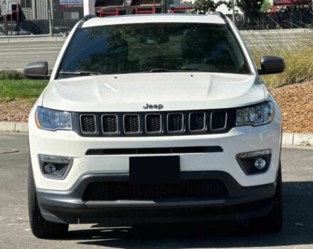 Белый Джип Компас, объемом двигателя 2.4 л и пробегом 14 тыс. км за 9000 $, фото 1 на Automoto.ua