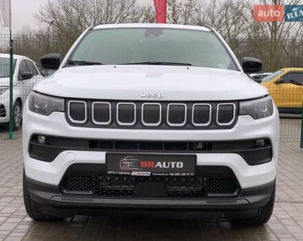 Білий Джип Compass, об'ємом двигуна 2.4 л та пробігом 63 тис. км за 18555 $, фото 3 на Automoto.ua