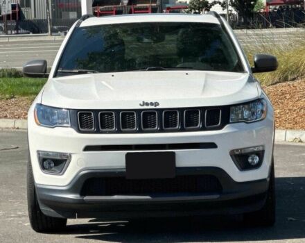 Белый Джип Компас, объемом двигателя 2.4 л и пробегом 13 тыс. км за 9900 $, фото 1 на Automoto.ua