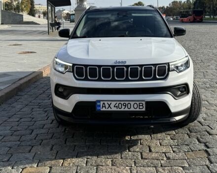 Белый Джип Компас, объемом двигателя 2.4 л и пробегом 34 тыс. км за 19500 $, фото 1 на Automoto.ua