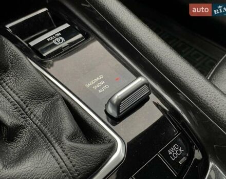 Білий Джип Compass, об'ємом двигуна 2.4 л та пробігом 63 тис. км за 18555 $, фото 51 на Automoto.ua