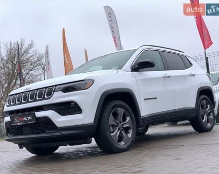 Білий Джип Compass, об'ємом двигуна 2.4 л та пробігом 63 тис. км за 18555 $, фото 1 на Automoto.ua