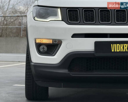 Белый Джип Компас, объемом двигателя 2.36 л и пробегом 126 тыс. км за 17450 $, фото 5 на Automoto.ua