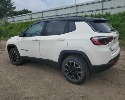 Білий Джип Compass, об'ємом двигуна 2.4 л та пробігом 63 тис. км за 11100 $, фото 1 на Automoto.ua