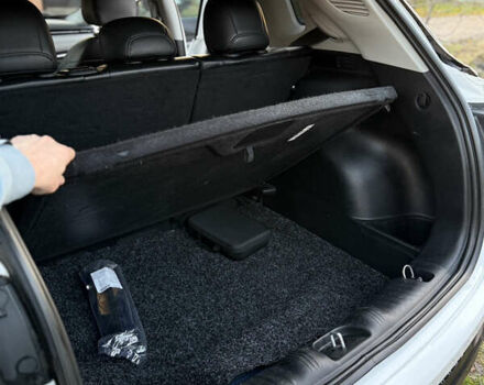 Белый Джип Компас, объемом двигателя 2.36 л и пробегом 98 тыс. км за 18900 $, фото 20 на Automoto.ua