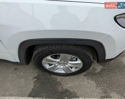 Белый Джип Компас, объемом двигателя 2.36 л и пробегом 41 тыс. км за 22500 $, фото 3 на Automoto.ua