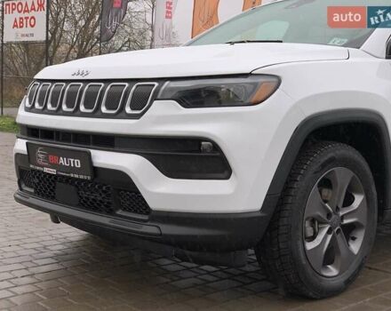 Білий Джип Compass, об'ємом двигуна 2.4 л та пробігом 63 тис. км за 18555 $, фото 10 на Automoto.ua