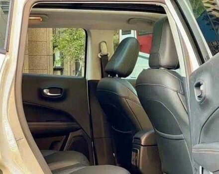 Белый Джип Компас, объемом двигателя 0 л и пробегом 40 тыс. км за 15900 $, фото 6 на Automoto.ua