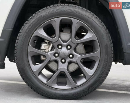 Белый Джип Компас, объемом двигателя 2.36 л и пробегом 126 тыс. км за 16950 $, фото 23 на Automoto.ua