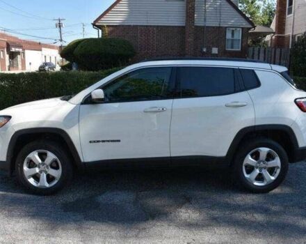 Білий Джип Compass, об'ємом двигуна 2.4 л та пробігом 62 тис. км за 6200 $, фото 1 на Automoto.ua